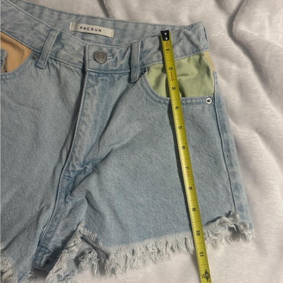 PacSun Rainbow Festival High Rise Shorts ASO Sarah Cameron - Picture 6 of 7